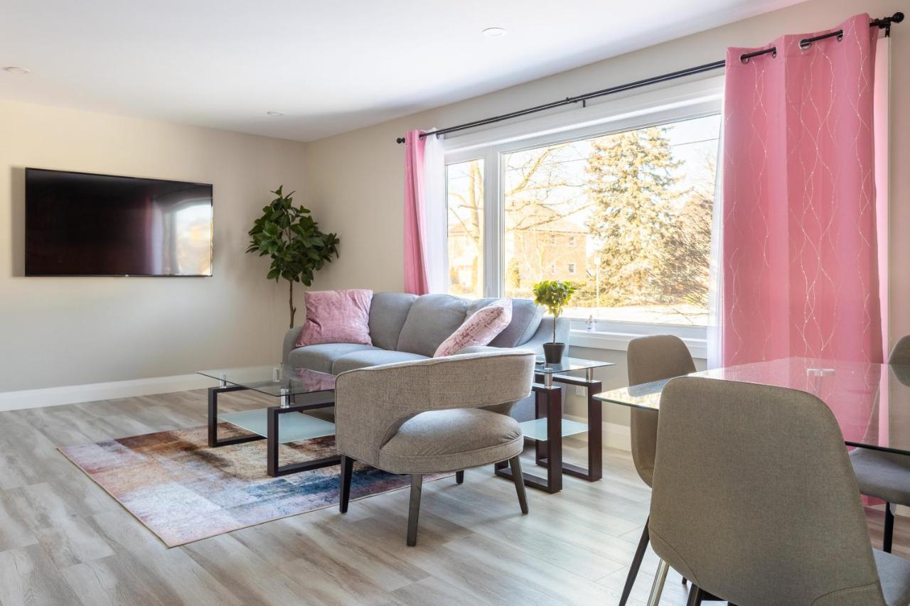 Entire 2 Bedroom Apartment Downtown - U2 Kitchener Exterior photo